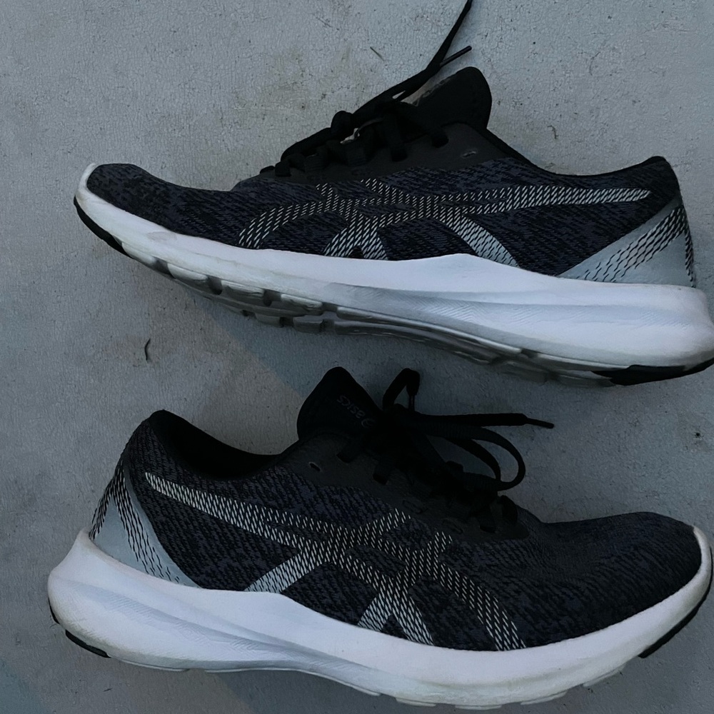 Men's ASICS Versablast MX Running Shoes
